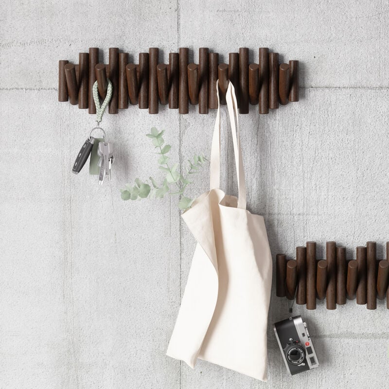 Umbra Picket naulakko 8-koukulla pähkinä